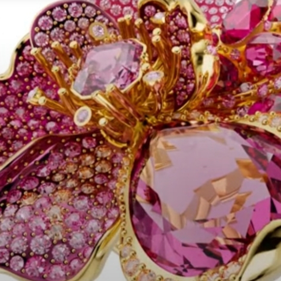 🎄RARE .Idyllia cocktail ringPavé, Flower, Pink, Gold-tone plated. 8 - Picture 10 of 13